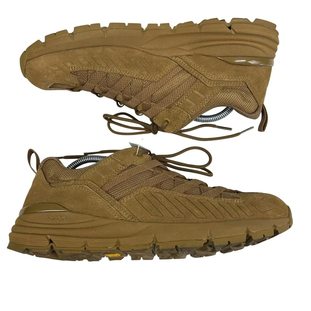 Danner Fullbore Low Tactical Shoes Coyote Mens 10D Hiking Brown Suede Vibram EUC